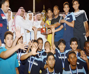   مصر اليوم - الكوكب المراكشي يؤجل صرف مستحقات لاعبيه