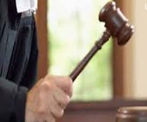 مصر اليوم - منع المتهم البريطاني المدان بالتجديف في باكستان من مقابلة محاميه