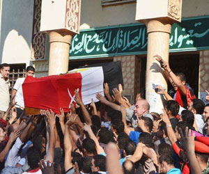 مصر اليوم - تشييع جثمان احد شهداء سيناء في المنيا