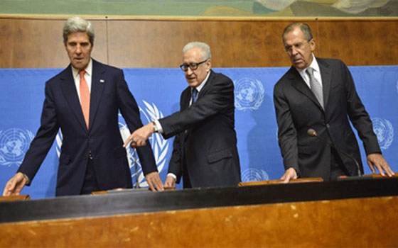   مصر اليوم - الإبراهيمي يلجأ الى الراعيين الروسي والأميركي للضغط على الوفدين لمتابعة التفاوض