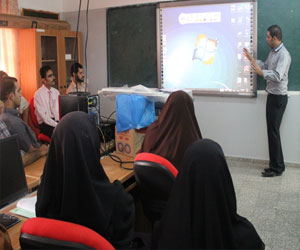 مصر اليوم - تعليم الباحة يدرب 250 معلمًا على استخدام السبورة الذكية