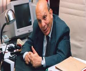   مصر اليوم - عادل لبيب يهنىء السيسي بترقيته إلى رتبة المشير