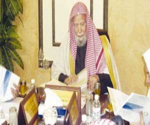   مصر اليوم - أمين رابطة العالم الإسلامى يستقبل مدير الرعاية الإسلامية ببريطانيا