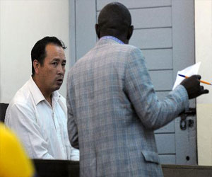 مصر اليوم - محكمة كينية فرضت غرامة بقيمة 170 ألف يورو على تاجر عاج صيني