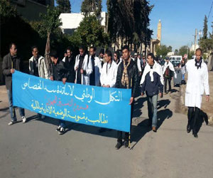   مصر اليوم - أساتذة سدّ الخصاص في وجدة يعتصمون للمطالبة بتسوية أوضاعهم