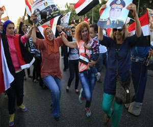   مصر اليوم - جبهة مؤيدي السيسي تدعو إلى تغيير الحكومة