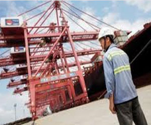   مصر اليوم - اليابان تسجل عجزًا تجاريا قياسيا بنحو 112 مليار دولار في العام الماضي