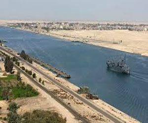   مصر اليوم - بدء تنفيذ مشروعات تنمية محور قناة السويس مطلع 2015