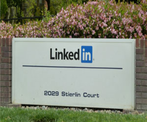   مصر اليوم - لينكدين الاجتماعية تحاول إستعادة ريادتها من خلال قطاع الأعمال الاجتماعية