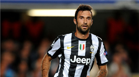   مصر اليوم - فوسينيتش على أبواب الانتقال لنادى أرسنال