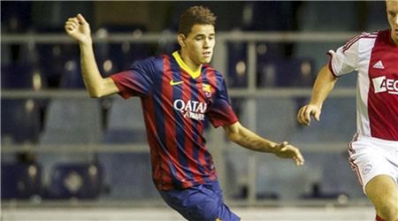   مصر اليوم - ساسولو يضم لاعب برشلونة الشاب