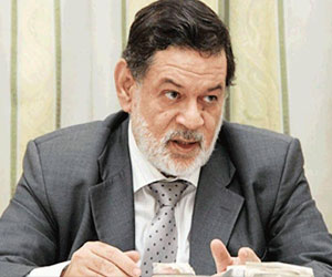   مصر اليوم - الخرباوي يؤكد ضرورة أن يتيح قانون الإرهاب التنصت على الهواتف