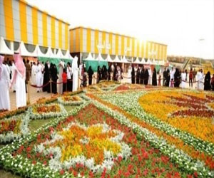   مصر اليوم - تقنية الباحة للبنات تنظم مهرجانًا للورد