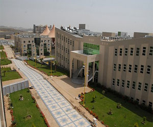   مصر اليوم - جامعة الملك خالد ترفع ميزانية البحث العلمي 30%