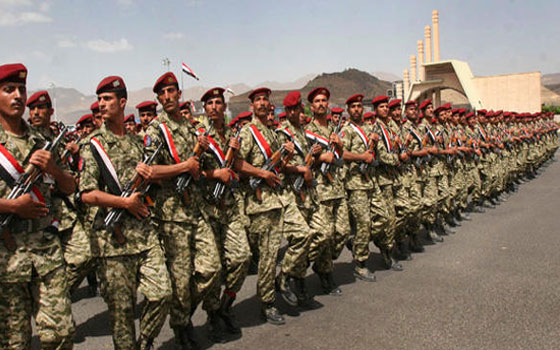   مصر اليوم - إدانة 170 جنديًا يمنيًا ومعاقبتهم بالفصل والحبس من 6 أشهر إلى 3 أعوام