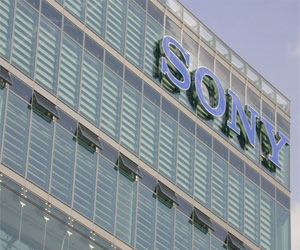   مصر اليوم - سوني تعيد إحياء الووكمان بنسخة جديدة معتمدة على نظام  أندرويد