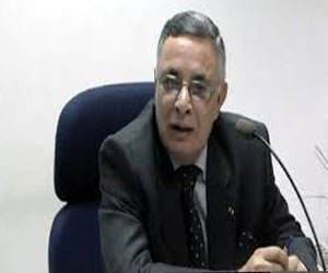   مصر اليوم - عتيق يبحث تطوير الخدمات الأساسيّة في قرية عيساوية سوهاج