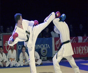   مصر اليوم - اختتام خماسيات كرة القدم ولعبة الكاراتيه في الطائف