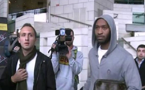   مصر اليوم - استقبال حافل لشيكابالا لدى وصوله لشبونة وقبل توقيعه لسبورتنج