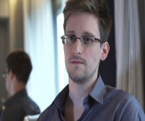   مصر اليوم - سنودن يكشف أنَّ كندا تجسَّست على المسافرين في مطاراتها