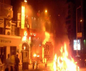 مصر اليوم - إصابة 2 بحروق واختناقات في حريق مطعم سوري في الإسكندرية