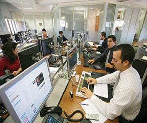   مصر اليوم - تراجع عدد الأسهم المتداولة وقيمتها في بورصة بيروت