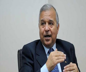 مصر اليوم - محافظ الأقصر يُؤكِّد أنَّ ترشح عسكري أمام السِّيسي يكتب نهاية لتاريخه