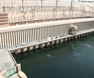   مصر اليوم - ثبات منسوب النيل أمام السد العالي