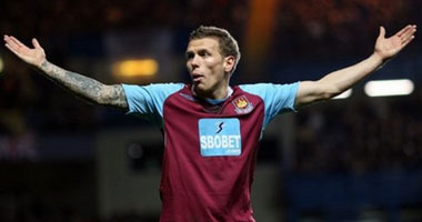   مصر اليوم - بيلامى أول لاعب فى تاريخ البريميرليج يسجل لـ7 أندية مختلفة