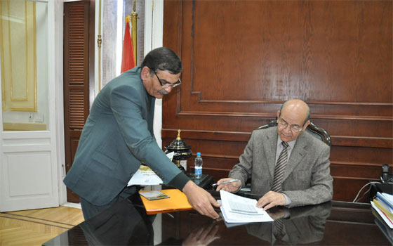   مصر اليوم - محافظ الجيزة يعتمد نتيجة امتحانات الشهادة الإعداديَّة بنسبة نجاح 64.31 %