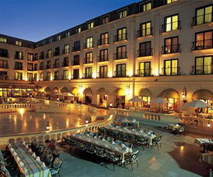 مصر اليوم - دليل مصر السِّياحي تُحدِّث بيانات الفنادق في إصدارها الجديد