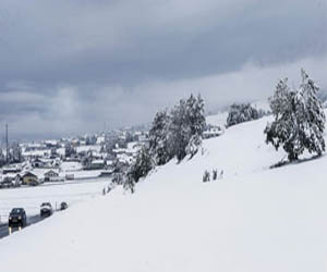   مصر اليوم - الرياح والثلوج تغلق معبرًا حدوديًا صربيا مع المجر