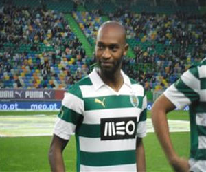   مصر اليوم - استقبال حار لشيكابالا في ملعب سبورتنج لشبونة البرتغالي