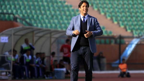   مصر اليوم - ميدو يتنازل عن 200 ألف جنيه للزمالك