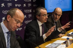   مصر اليوم - فوس برشلونة تستطيع توفير نفقات افضل لاعب في العالم