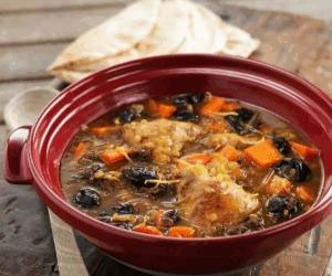   مصر اليوم - مراق الدجاج والخوخ