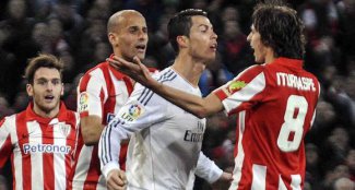   مصر اليوم - EC تكشف عن سبب قد يخفف عقوبة رونالدو