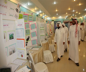   مصر اليوم - طالبات المخواة يشاركن بـ 16 بحثًا ومبتكرًا علميًا في الأولمبياد العلمي في الباحة