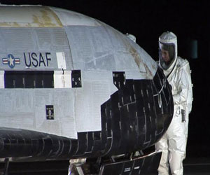   مصر اليوم - مركبة فضائية أميركية غامضة تثير هلع العالم