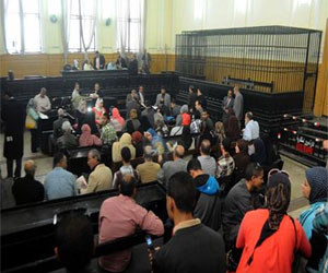 مصر اليوم - جنايات الإسكندريَّة تُرجئ محاكمة 63 من أنصار مرسي لـ 5 فبراير