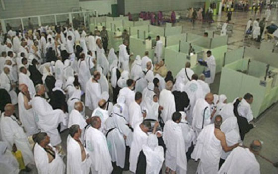   مصر اليوم - زعزوع يطالب الشركات السياحيّة باتخاذ تدابير لراحة المعتمرين