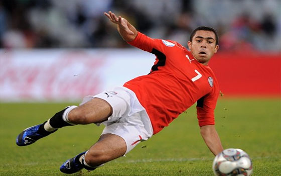   مصر اليوم - اتحاد جدة والأهلي السعودي يتنافسان على الظفر بصفقة أحمد فتحي