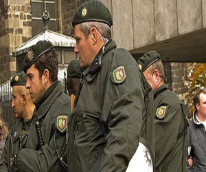   مصر اليوم - شرطة ألمانيا: إحالة منفذ جريمة حريق مسجد مدينة كولونيا لمصحة نفسية