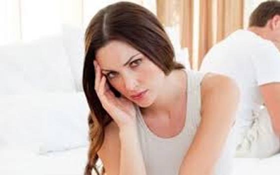   مصر اليوم - مُشاهدّة الأفلام الرومانسيّة الساخنّة تنقذُ العلاقّات الزوجيّة الباردّة من الانهيّار