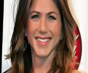   مصر اليوم - وجها جنيفر أنستون وهيوجاكمان الأكثر طلبًا فى جراحات التجميل