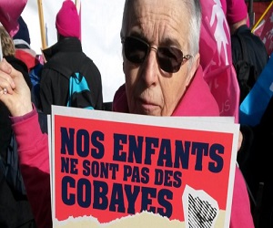   مصر اليوم - الحكومة الفرنسية تتراجع على مشروع تعديل قانون الأسرة في 2014