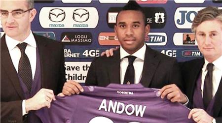   مصر اليوم - اندرسون ينفي تصريحه عن لاعبي اليونايتد