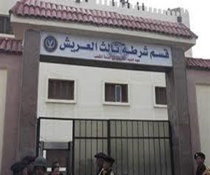 مصر اليوم - مقتل وإصابة 3 أشخاص حاولوا الاقتراب من قسم ثالث العريش فجر اليوم