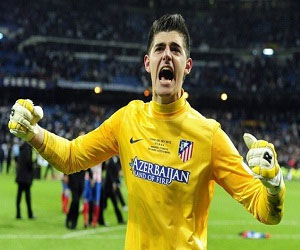   مصر اليوم - والد الحارس البلجيكي كورتوا ينفي وجود أي اتصال مع ريال مدريد