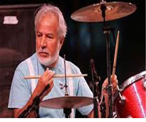   مصر اليوم - عازف الجاز العالمي يحيى خليل بأوبرا دمنهور لأول مرة الجمعة